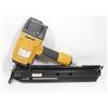Image 1 : BOSTITCH AIR STAPLE/NAIL GUN