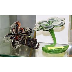 PAIR OF HAND BLOWN GLASS ART FLOWERS