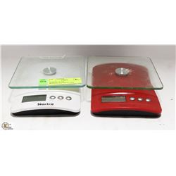 STARFRIT GLASS WEIGH-SCALES-WHITE / RED