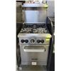 Image 1 : VULCAN COMMERCIAL GAS RANGE W/ OVEN
