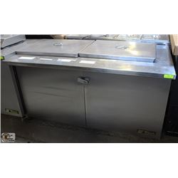 TRUE DOUBLE DOOR STAINLESS STEEL SALAD PREPERATION