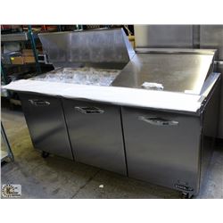 KOOL-IT SANDWICH PREP TABLE - MEGATOP - 72in