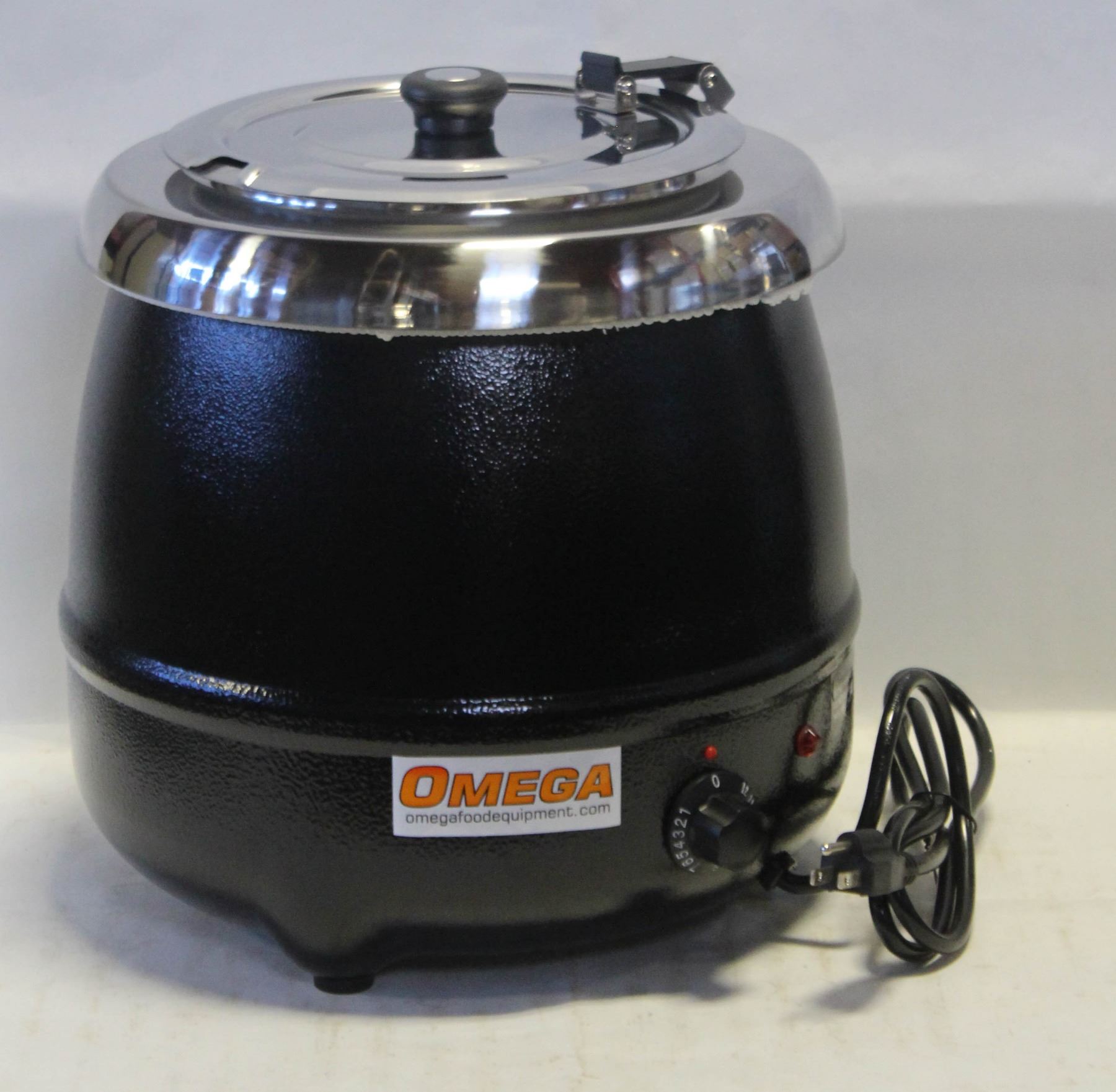 NEW SOUP KETTLE WITH LID 10 LITERS Kastner Auctions
