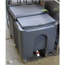 125LB INSULATED ICE CADDY WITH DRAIN