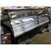 Image 2 : 8FT ALTO-SHAAM HEATED CURVED-GLASS FOOD DISPLAY