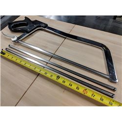 19" HAND SAW WITH 3 BLADES - LOT OF 4 PIECES