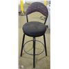 Image 1 : LOT OF 15 COMMERCIAL RESTAURANT REVOLVING CHAIRS