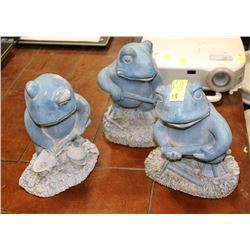 SET OF  3 BLUE CERAMIC GARDEN FROG ORNAMENTS