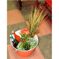 METAL BUCKET WITH ASSORTED SHOWHOME DECORATIONS