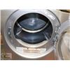 Image 3 : WHIRLPOOL DUET STEAM DRYER