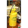 Image 1 : GARDEN CLUB 7.6L GARDEN SPRAYER (YELLOW)