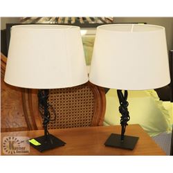 PAIR OF TABLE LAMPS, 20" TALL