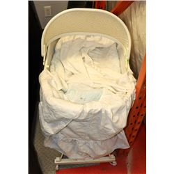 DOLL BASSINET