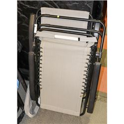 PAIR OF FOLDING PATIO LOUNGE CHAIRS ON CHOICE: