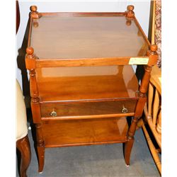 VINTAGE SOLID WOOD SMOKERS STAND