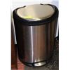 Image 1 : LARGE STAINLESS GARBAGE BIN