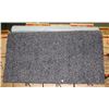 Image 1 : SHOWHOME 5X8' SHAG STYLE AREA CARPET
