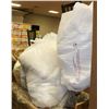Image 1 : SHOWHOME 3 BAGS OF ASSORTED PILLOWS AND BEDDING