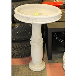CONCRETE 2 PIECE BIRD BATH 16" X 23"