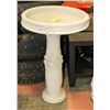 Image 1 : CONCRETE 2 PIECE BIRD BATH 16" X 23"