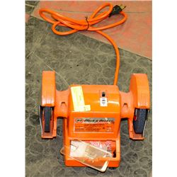 BLACK AND DECKER 5" BENCH GRINDER
