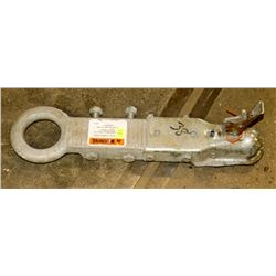 REVERSIBLE TRAILER HITCH