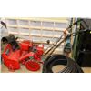 Image 1 : 20" TORO SNOW BLOWER