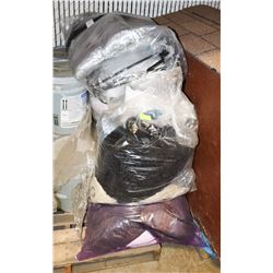 LOT OF SHOWHOME BEDDING,PILLOWS AND MORE