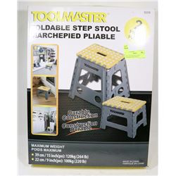 NEW TOOLMASTER 2 PIECE FOLDABLE STEP STOOLS