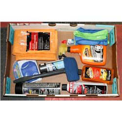 LARGE FLAT W/ AUTOMOTIVE CLEANING &