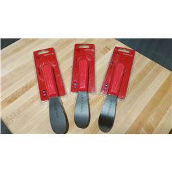 3.5" SERRATED SANDWICH SPREADERS - LOT OF 3 (RETA
