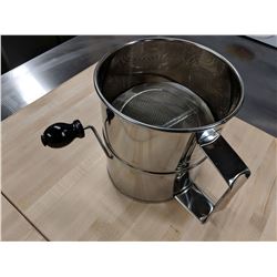 8 CUP STAINLESS STEEL ROTARY SIFTER