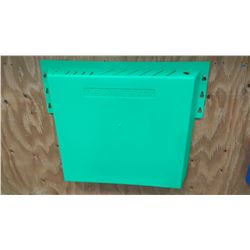 15" X 16" X 3" GREEN ABS PLASTIC KNIFE RACK