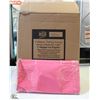 Image 1 : CASE OF 30 HOT PINK TISSUE TOP TABLECLOTHS