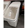 Image 1 : 21 GALLON ROLLING INGREDIENT BIN