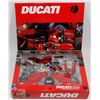 Image 1 : DUCATI TESTASTRETTA 999 MODEL KIT