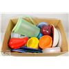 Image 1 : BOX OF TUPPERWARE BRAND CONTAINERS WITH EXTRA