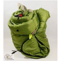 GREEN COLEMAN SLEEPING BAG - GENERAL,