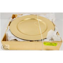 8 PC SET OF PLASTIC GOLD COLORED CHARGER PLATES,
