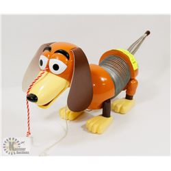 VINTAGE SLINKY TOY DOG