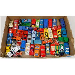 FLAT OF ASSORTED DIE CAST HOT WHEELS CARS