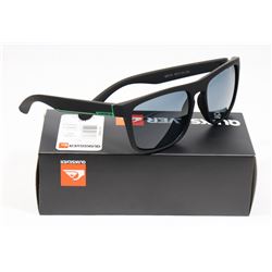PAIR OF NEW QUIKSILVER SUNGLASSES