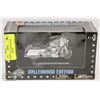 Image 1 : 1:18 DIECAST FLHR ROAD KING HARLEY CHROME