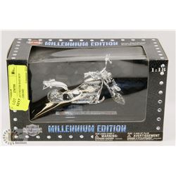 1:18 DIECAST FXSTSB BAD BOY HARLEY CHROME