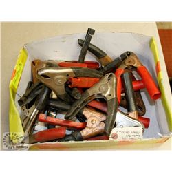 20 BOOSTER CABLE CLAMPS (RED & BLACK).