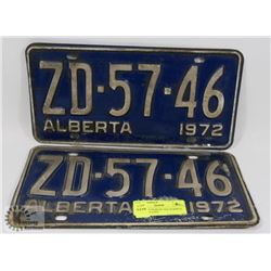 MATCHING PAIR OF 1972 ALBERTA LICENSE PLATES.
