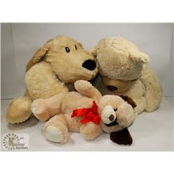 ESTATE BOX OF STUFFED ANIMALS