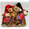 Image 1 : ESTATE BOX OF STUFFED ANIMALS INCLUDING OIL KINGS