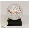 Image 1 : MLB SIGNED BASEBALL