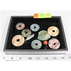 TRAY OF VARIOUS STONE BEADS